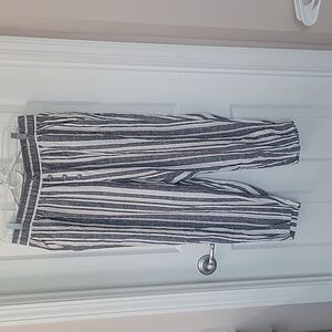 Loft Striped Linen High Rise Pull On Cropped Pants